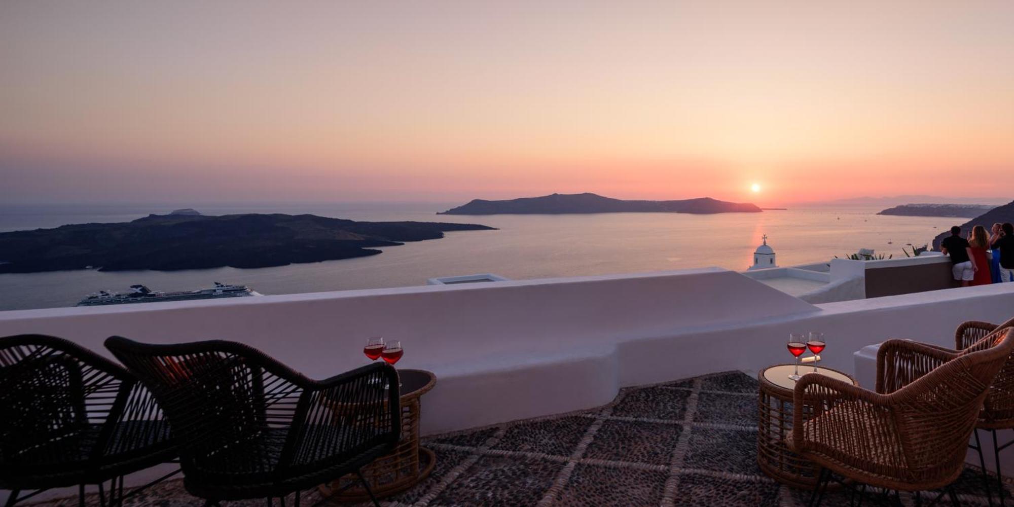 Anemos Family Suites Fira (Santorini) Exterior foto