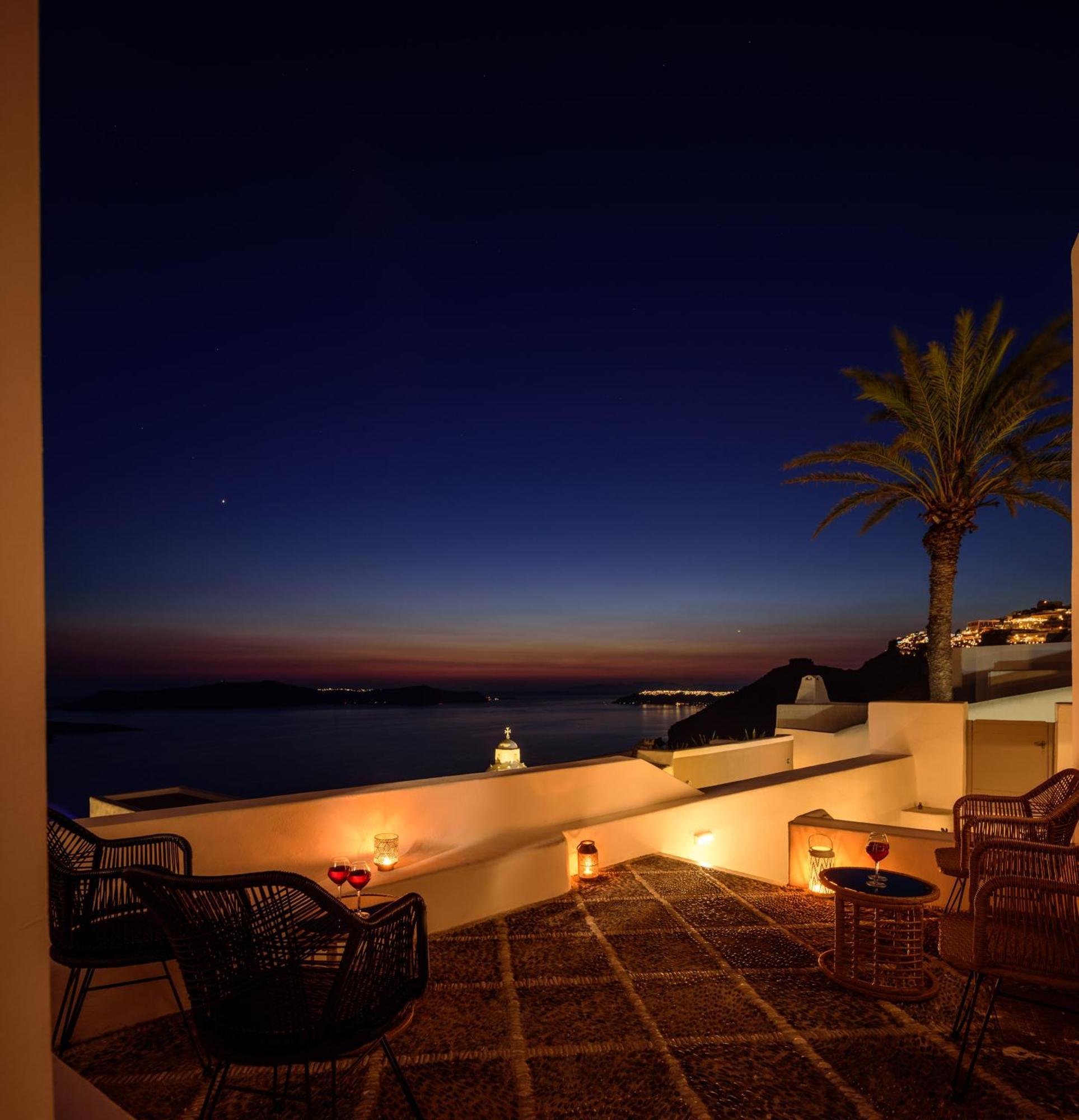 Anemos Family Suites Fira (Santorini) Exterior foto