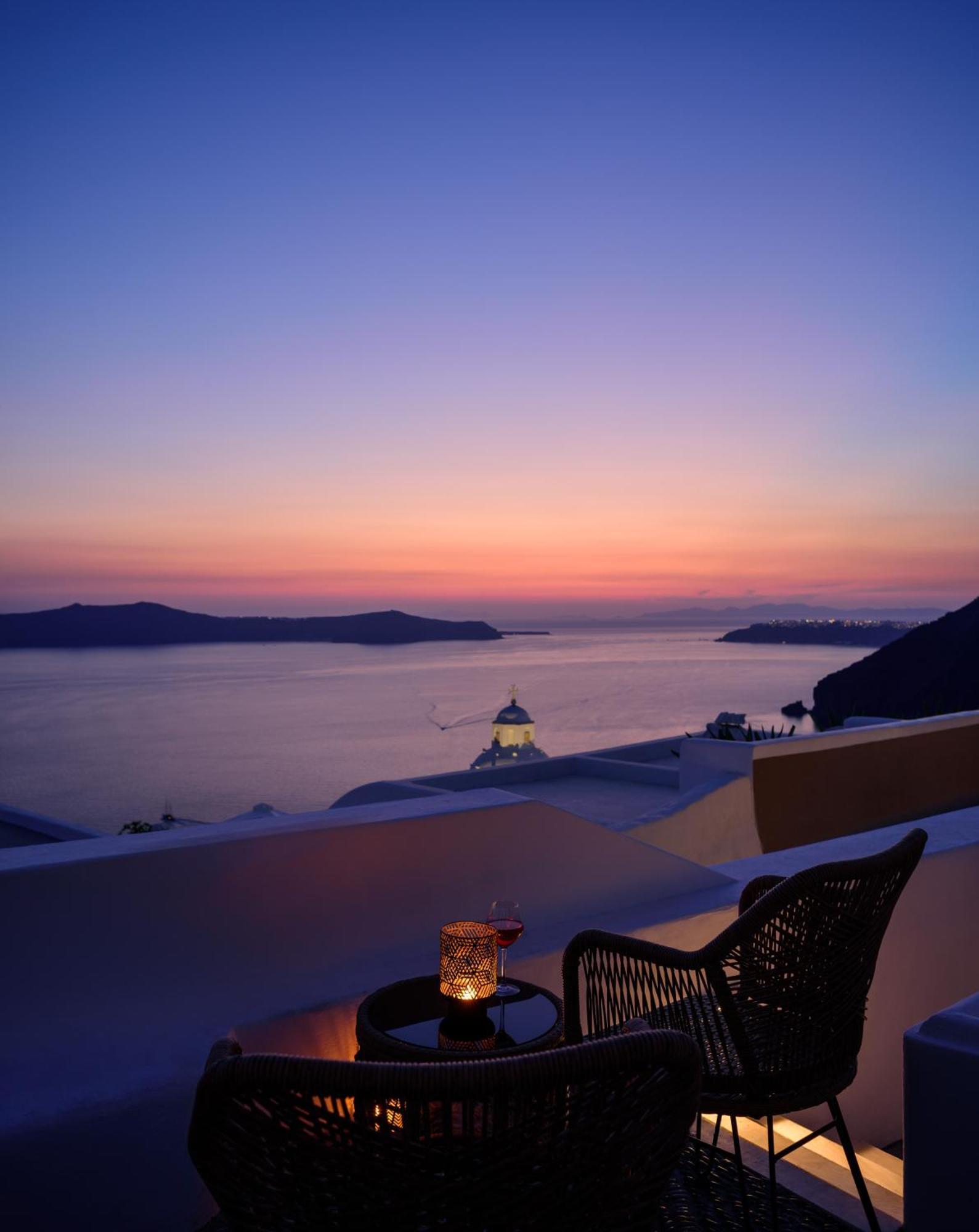 Anemos Family Suites Fira (Santorini) Exterior foto