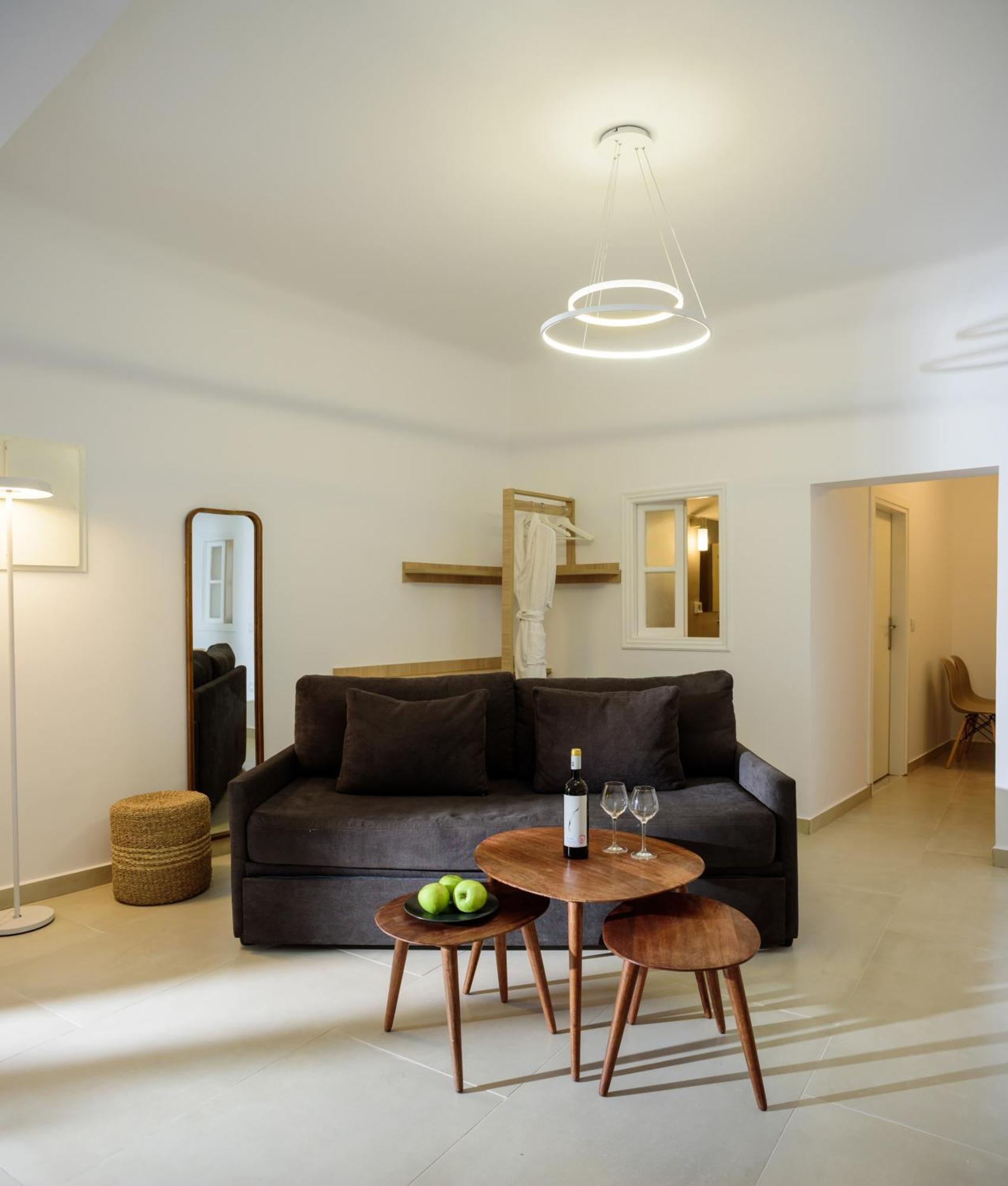 Anemos Family Suites Fira (Santorini) Exterior foto