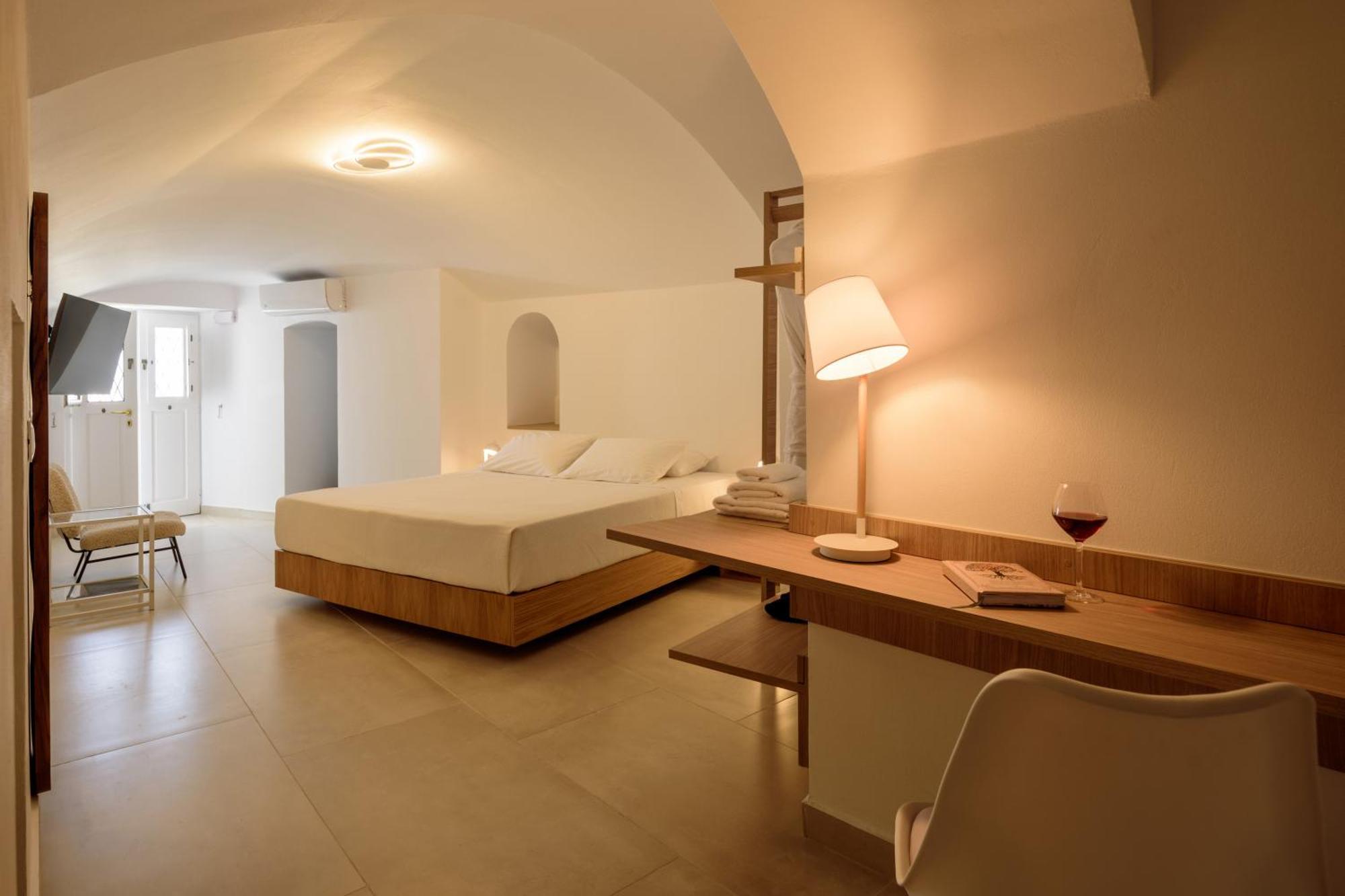 Anemos Family Suites Fira (Santorini) Exterior foto