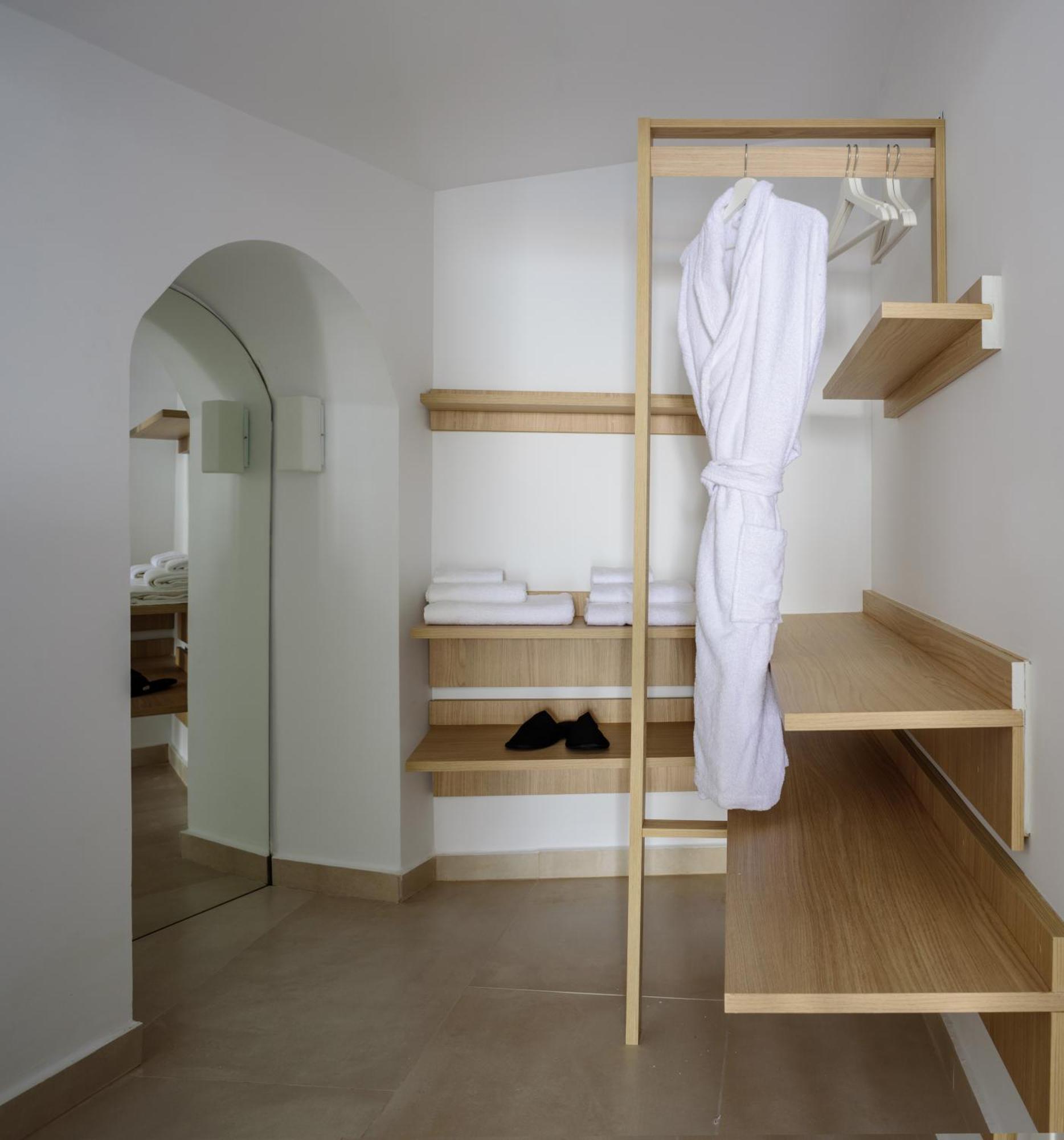 Anemos Family Suites Fira (Santorini) Exterior foto